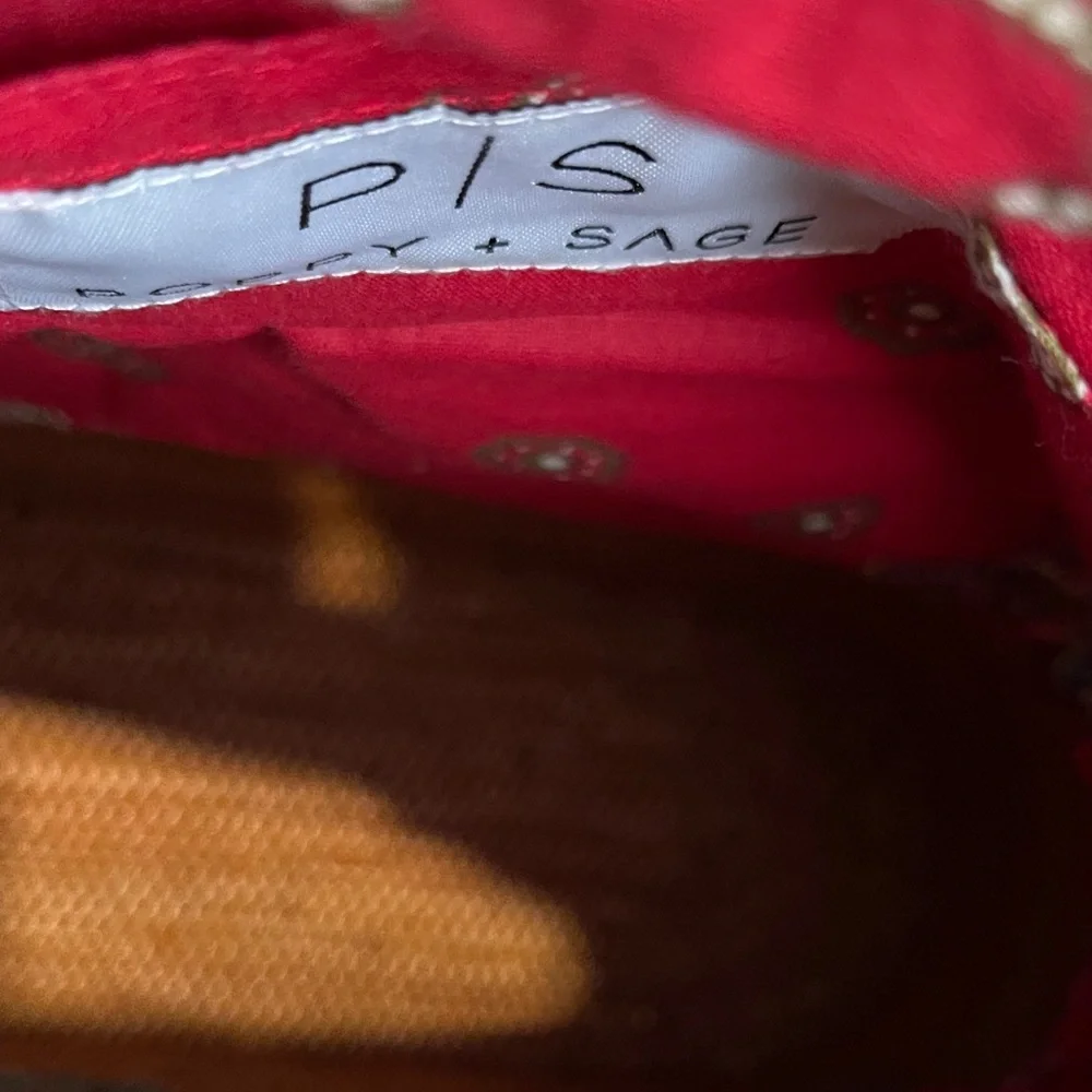 NWOT...Poppy ➕ Sage Red Floral Woven Handle Tote & Base - Picture 7 of 8